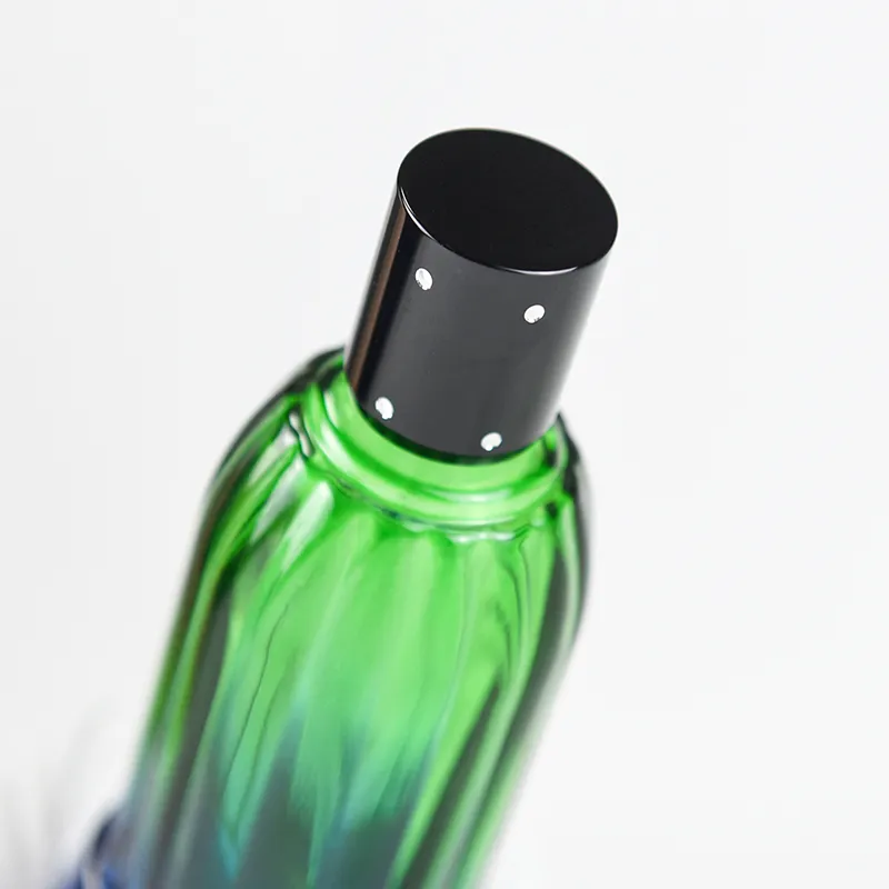 Cylindrical Perfume Cap with Perforated Crystal-Set Decoration - Image 8