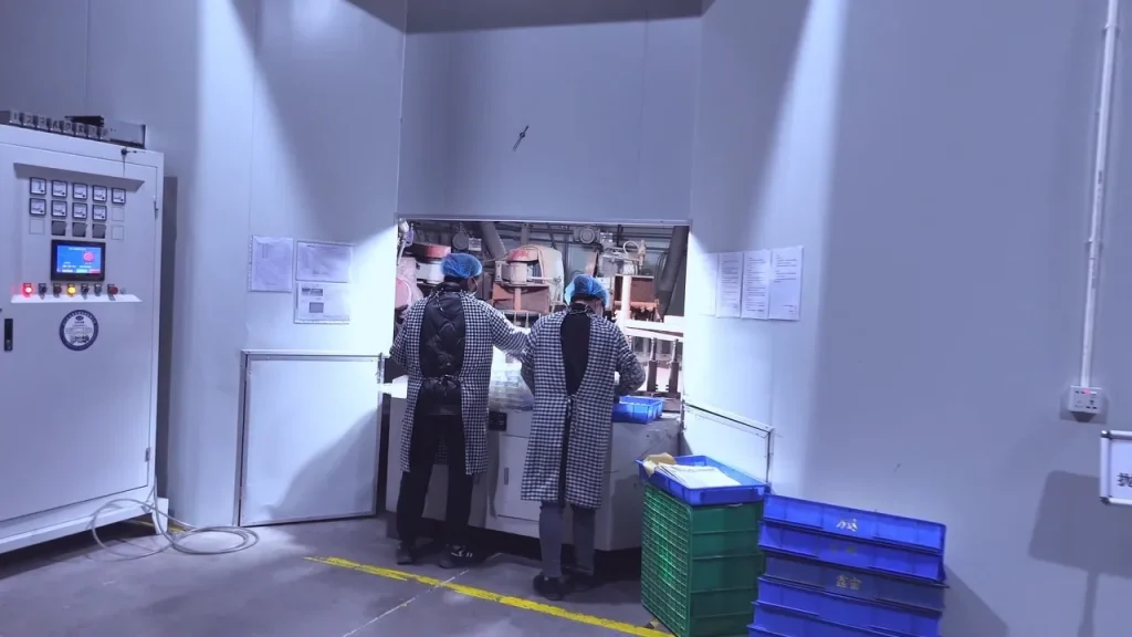 Automated Polishing Line for Zinc Alloy Perfume Caps and Wine Bottle Caps: High-Efficiency Surface Finishing